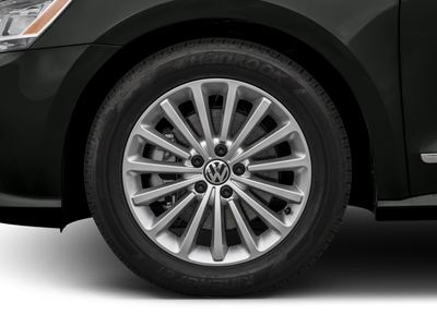 2018 Volkswagen Passat 2.0T SEL Premium