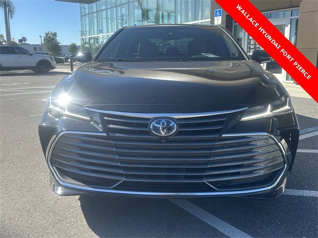 2022 Toyota Avalon Hybrid Limited