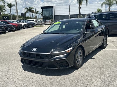 2024 Hyundai Elantra SEL