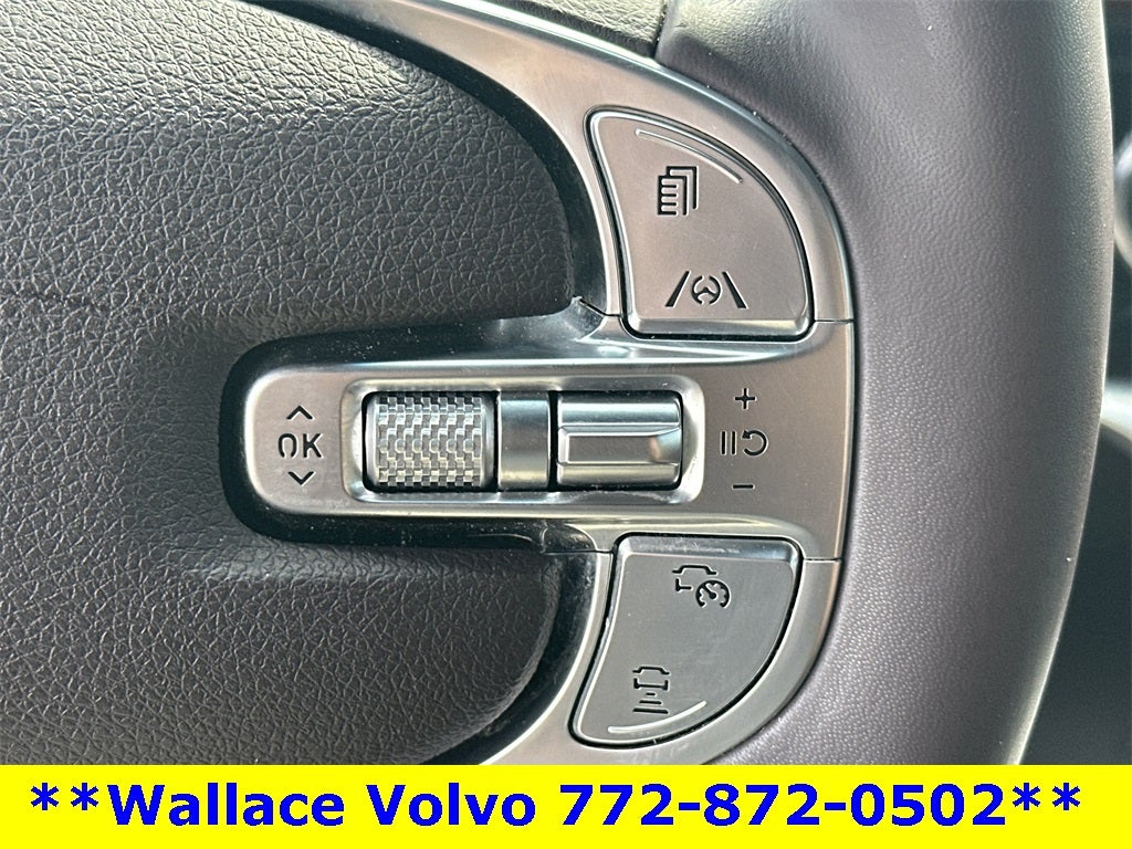 2022 Genesis GV70 2.5T