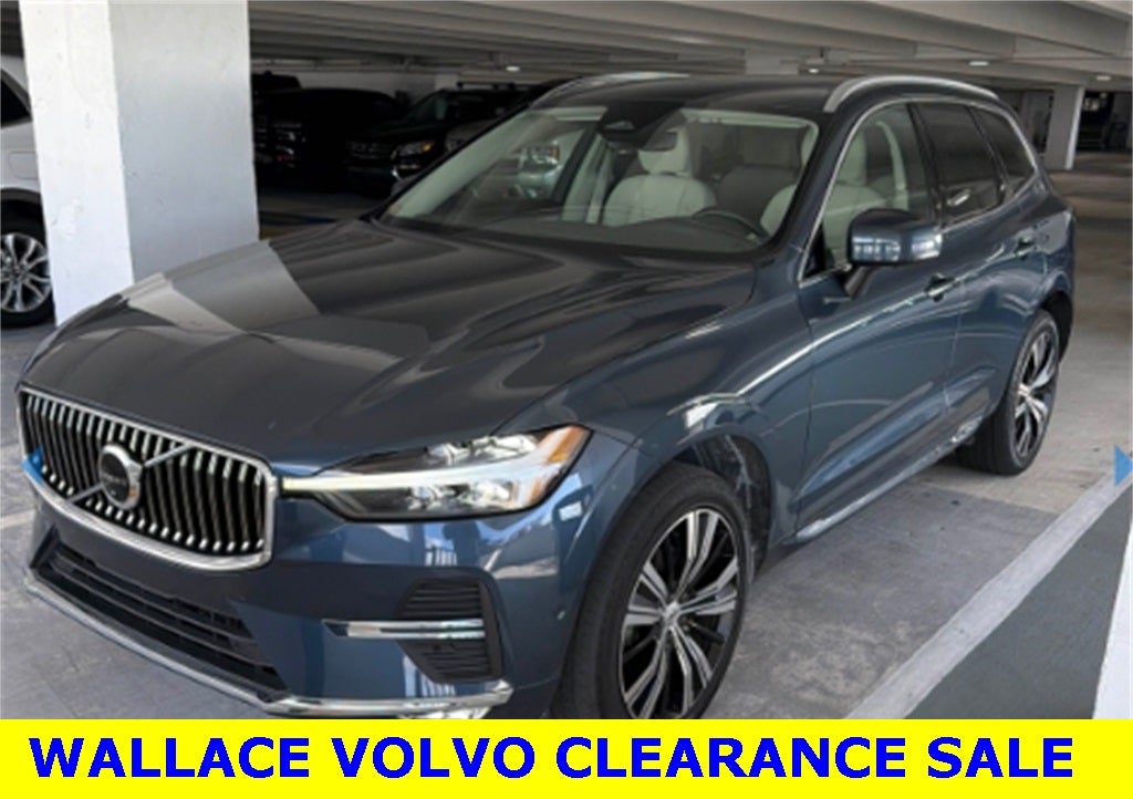 2023 Volvo XC60 B5 Plus Bright Theme