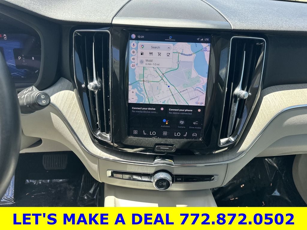 2023 Volvo XC60 B5 Plus Bright Theme