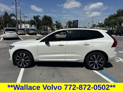 2023 Volvo XC60 B5 Plus Dark Theme