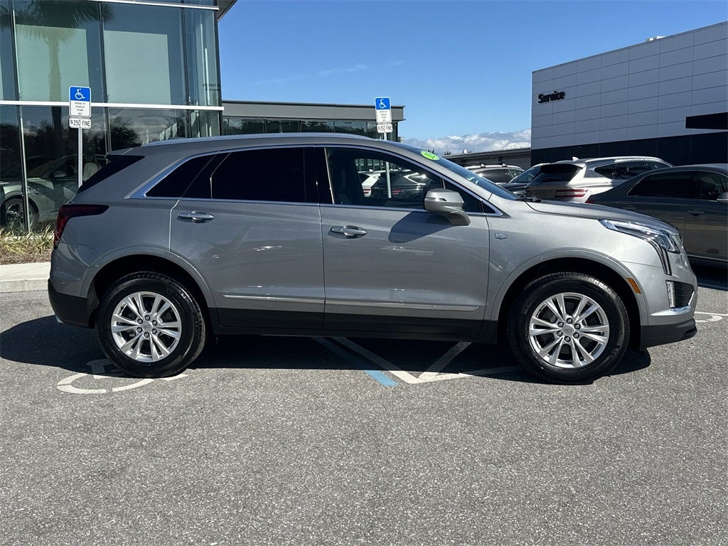 2025 Cadillac XT5 Luxury