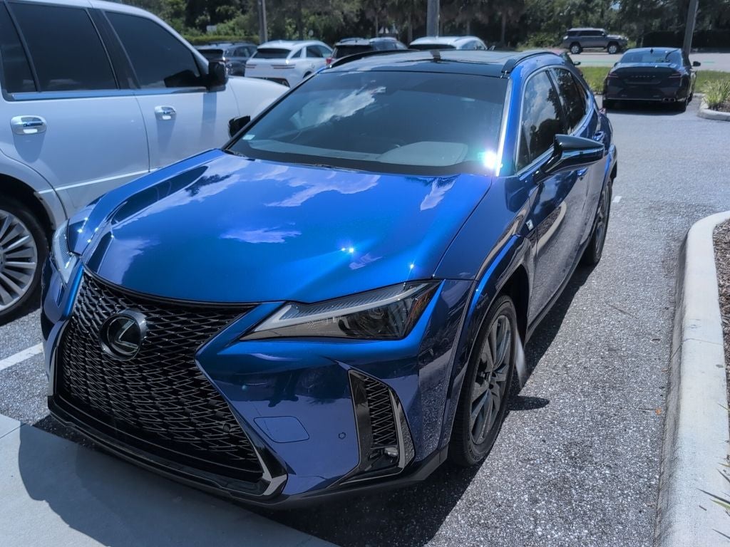 2024 Lexus UX 250h F SPORT Handling