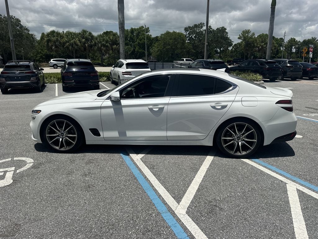 2022 Genesis G70 2.0T