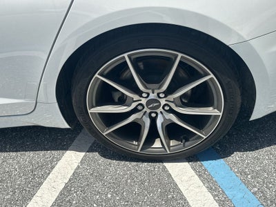 2022 Genesis G70 2.0T