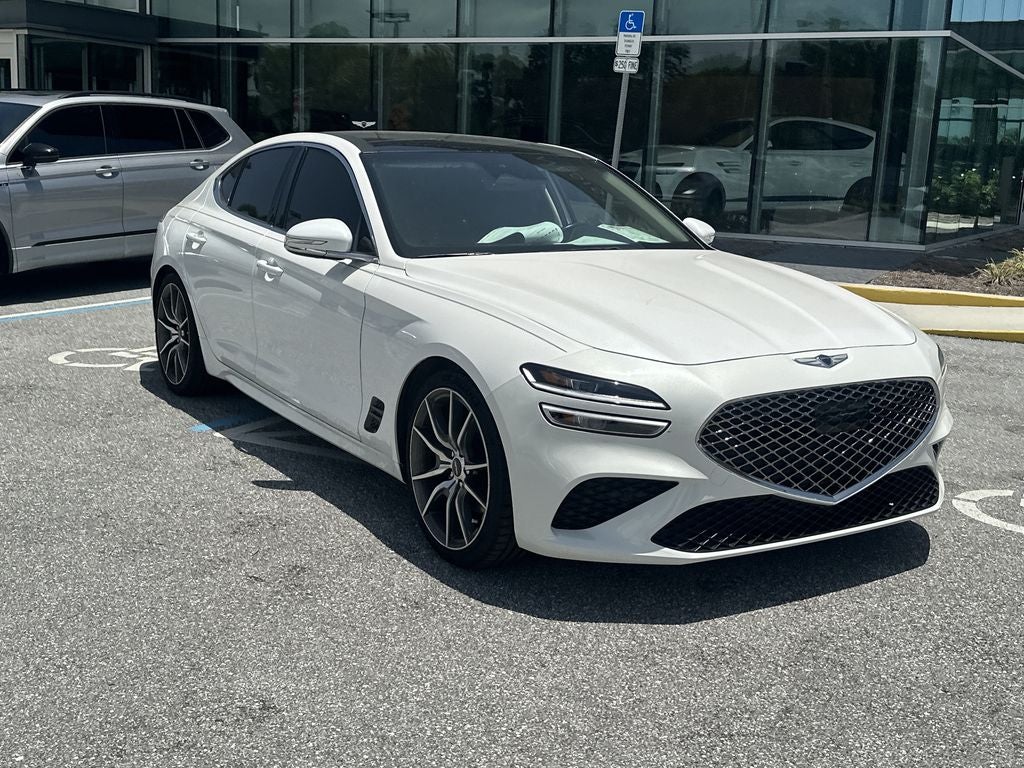 2022 Genesis G70 2.0T