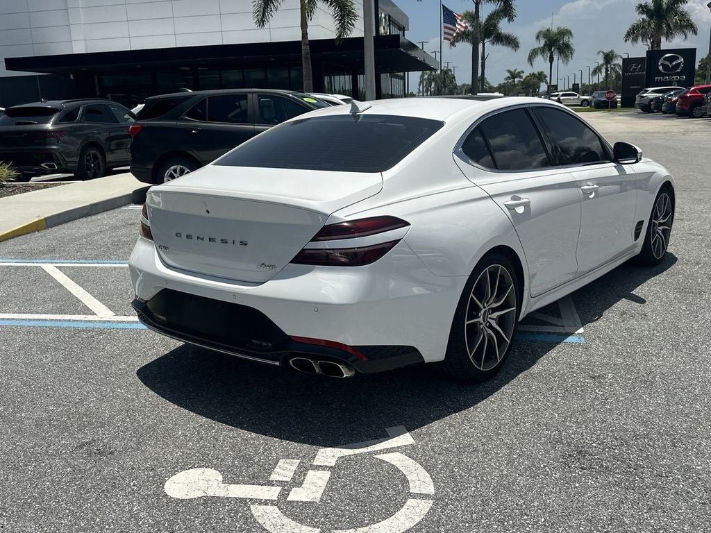 2022 Genesis G70 2.0T