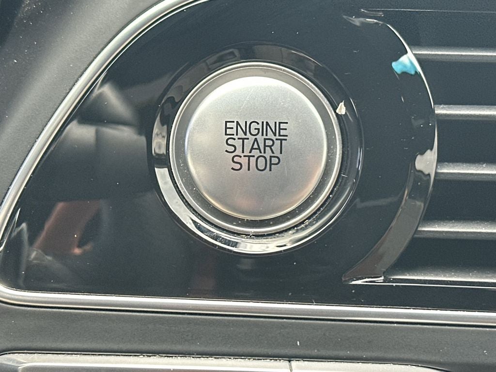 2023 Genesis G70 2.0T **SPORT PRESTIGE PACKAGE**