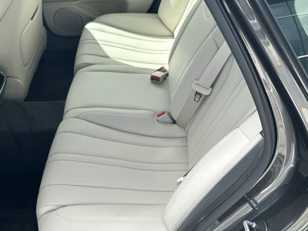 2024 Genesis G80 2.5T