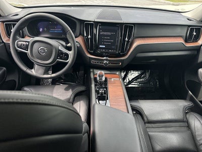 2024 Volvo XC60 Recharge Plug-In Hybrid Ultimate
