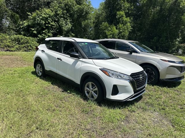 2023 Nissan Kicks S
