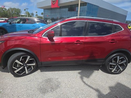 2022 Nissan Rogue Sport SL