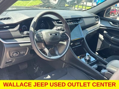 2025 Jeep Grand Cherokee Laredo X