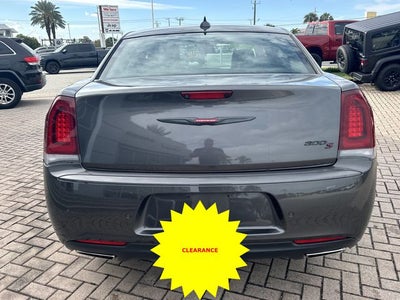 2021 Chrysler 300 S