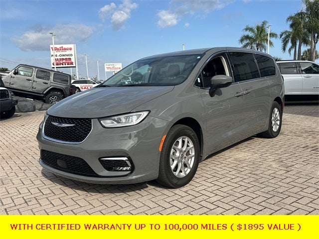 2023 Chrysler Pacifica Touring L