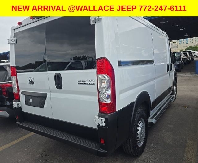 2025 RAM ProMaster 2500 Base