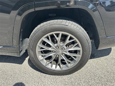 2022 Jeep Grand Cherokee L Summit