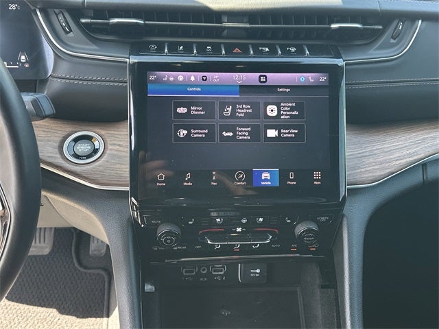 2022 Jeep Grand Cherokee L Summit