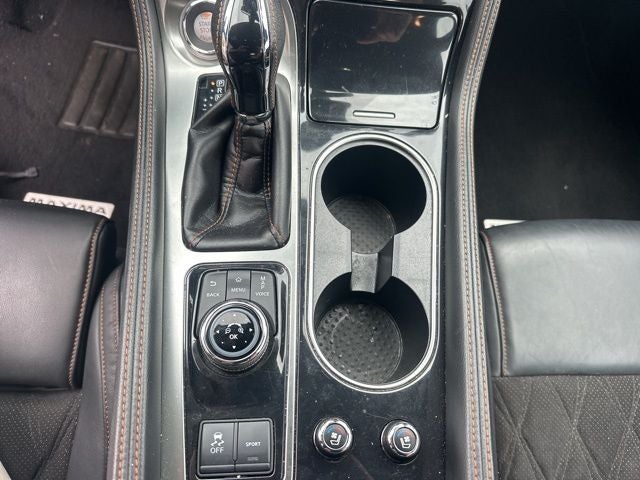 2020 Nissan Maxima SR