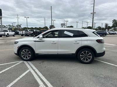 2022 Lincoln Nautilus Standard
