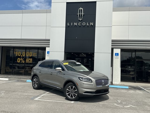 2023 Lincoln Nautilus Standard