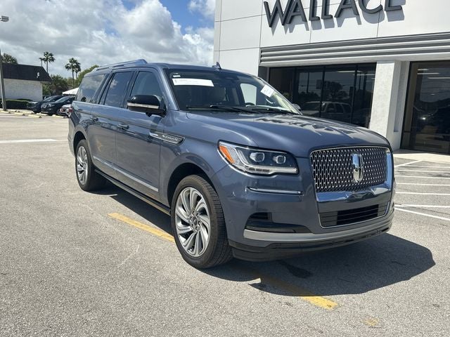 2023 Lincoln Navigator L Reserve