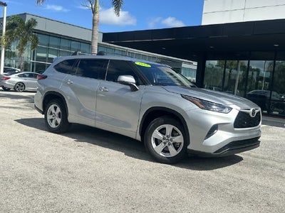 2022 Toyota Highlander L