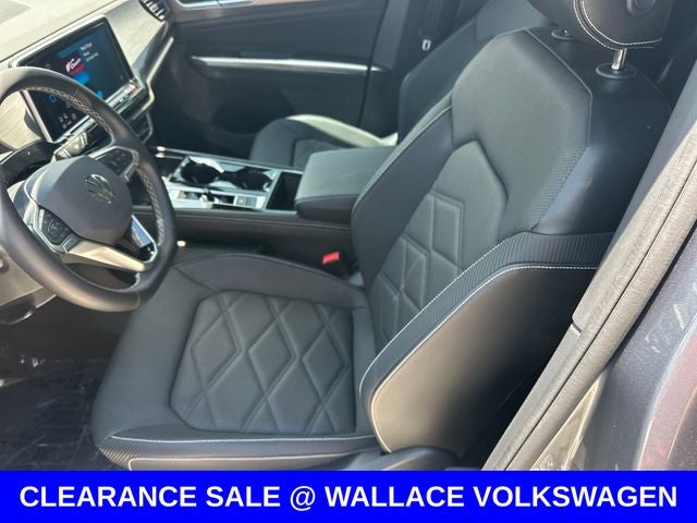 2024 Volkswagen Atlas Cross Sport 2.0T SE w/Technology