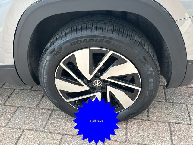 2025 Volkswagen Atlas 2.0T SE w/Technology