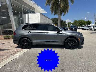 2024 Volkswagen Tiguan 2.0T SE R-Line Black