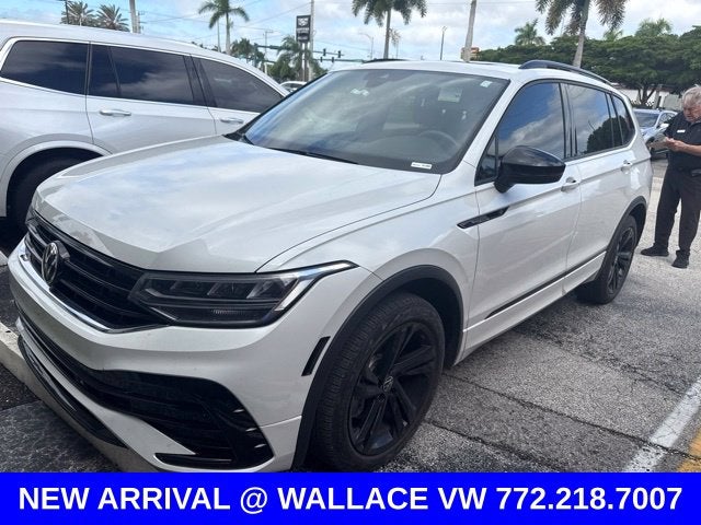 2024 Volkswagen Tiguan 2.0T SE R-Line Black