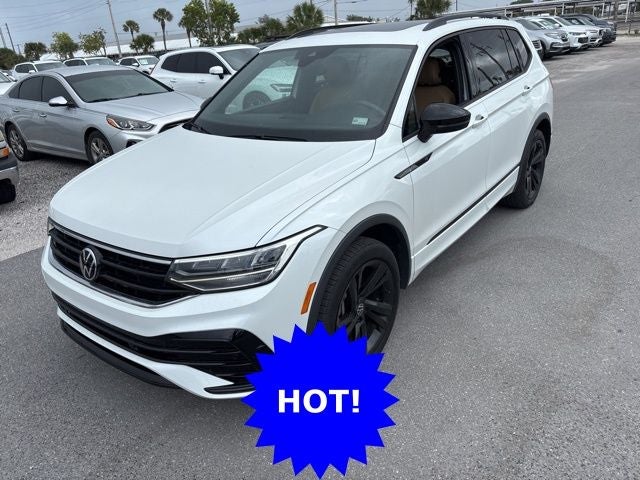 2023 Volkswagen Tiguan 2.0T SE R-Line Black