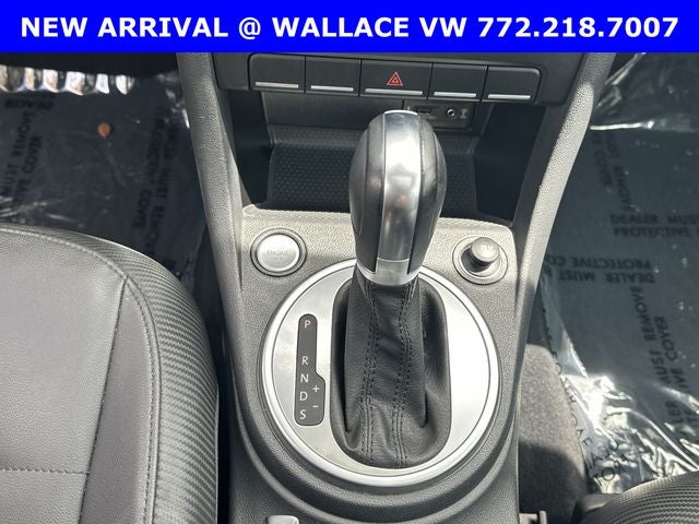 2016 Volkswagen Beetle 1.8T SEL