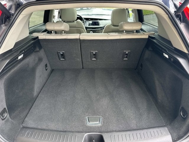 2022 Cadillac XT4 FWD Luxury