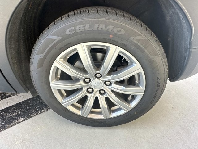 2023 Cadillac XT4 FWD Premium Luxury