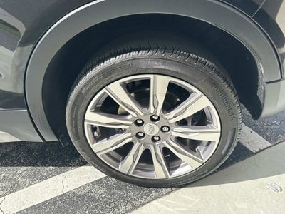 2021 Cadillac XT4 FWD Premium Luxury