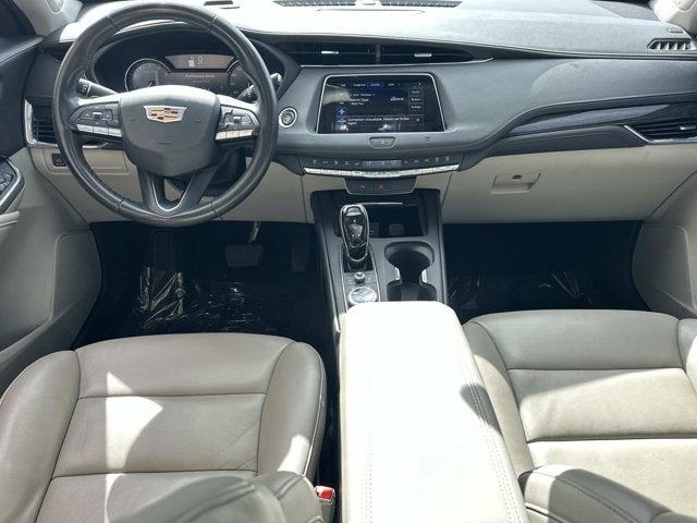 2021 Cadillac XT4 FWD Premium Luxury