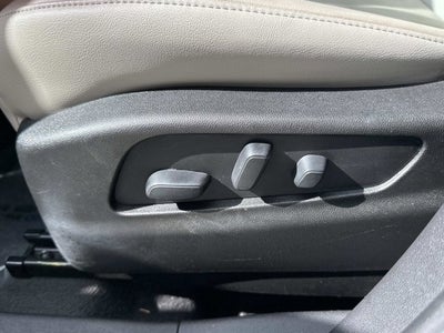 2021 Cadillac XT4 FWD Premium Luxury