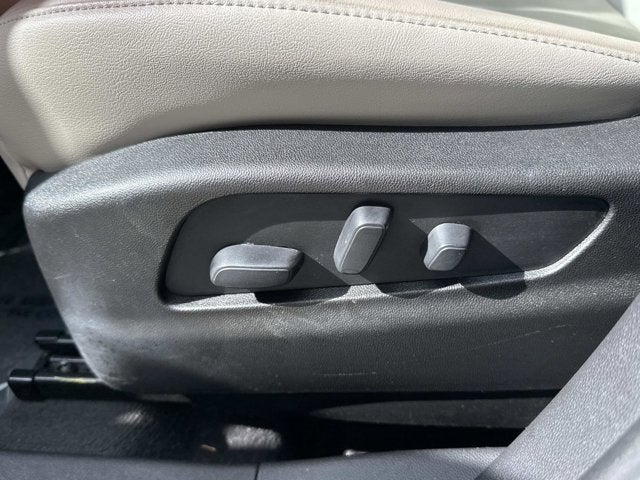 2021 Cadillac XT4 FWD Premium Luxury