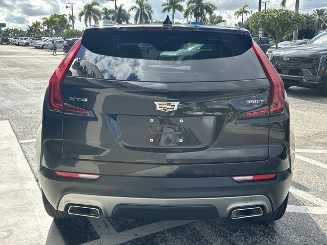 2021 Cadillac XT4 FWD Premium Luxury