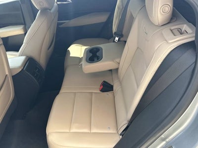 2025 Cadillac XT4 FWD Premium Luxury