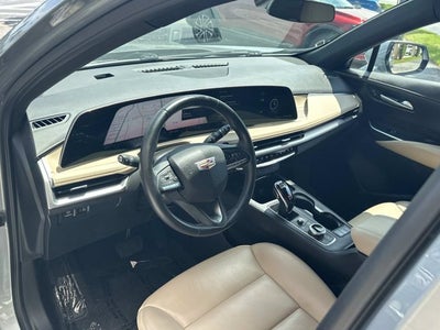 2025 Cadillac XT4 FWD Premium Luxury
