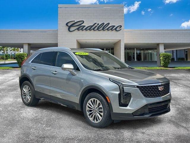 2025 Cadillac XT4 FWD Premium Luxury