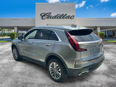 2025 Cadillac XT4 FWD Premium Luxury
