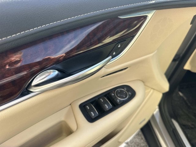 2018 Cadillac XT5 Luxury FWD