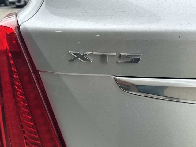 2018 Cadillac XT5 Luxury AWD