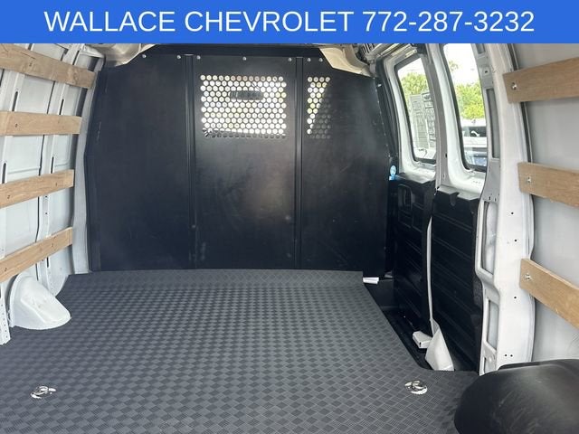 2024 Chevrolet Express Cargo 2500 WT