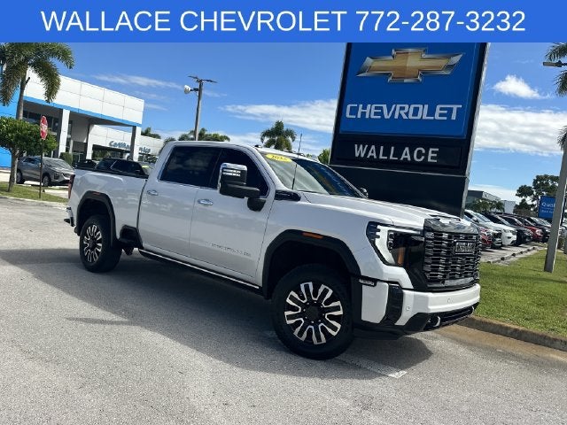 2025 GMC Sierra 3500 HD Denali Ultimate